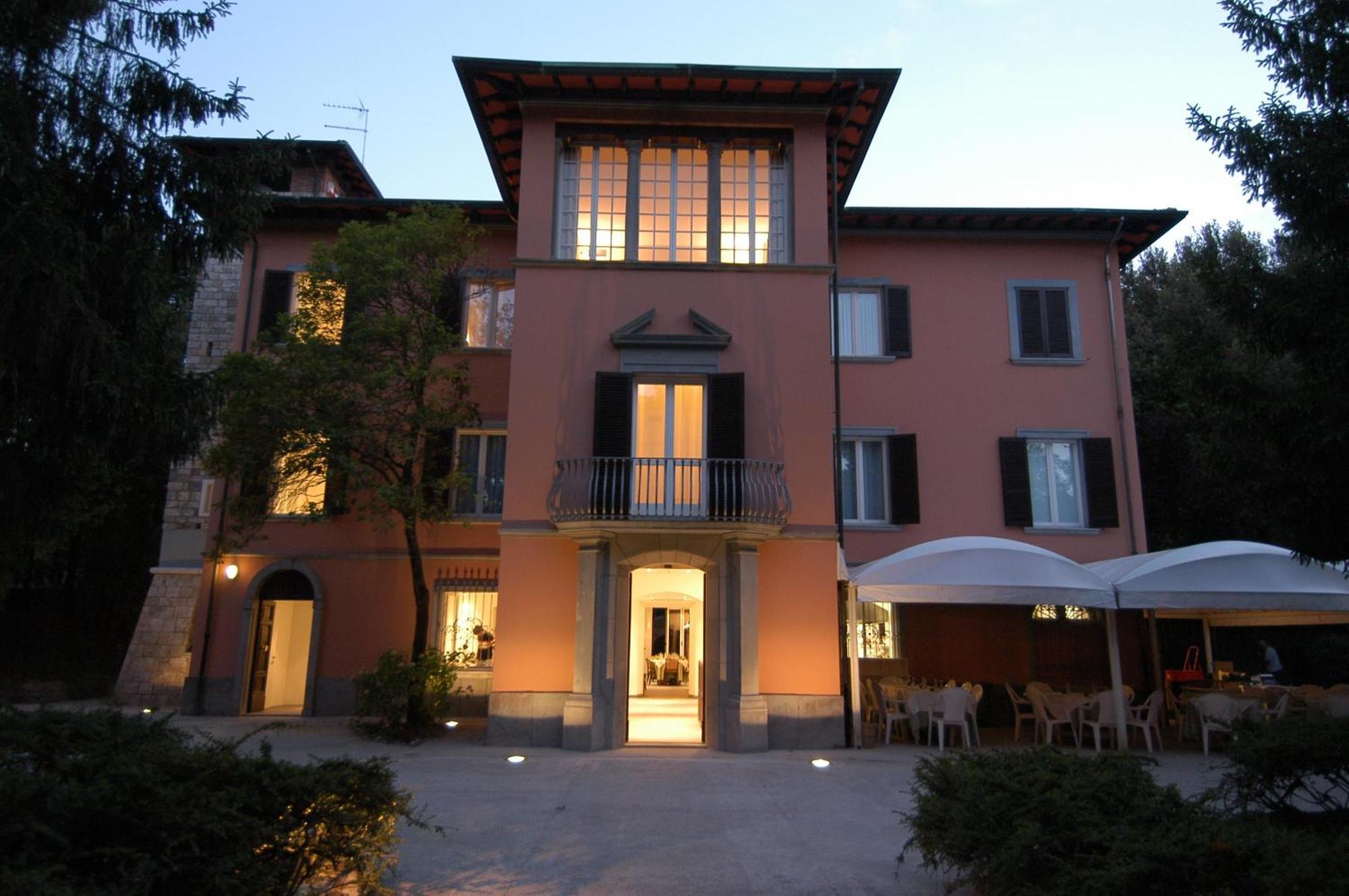 Residence Il Fortino Marina di Massa Extérieur photo